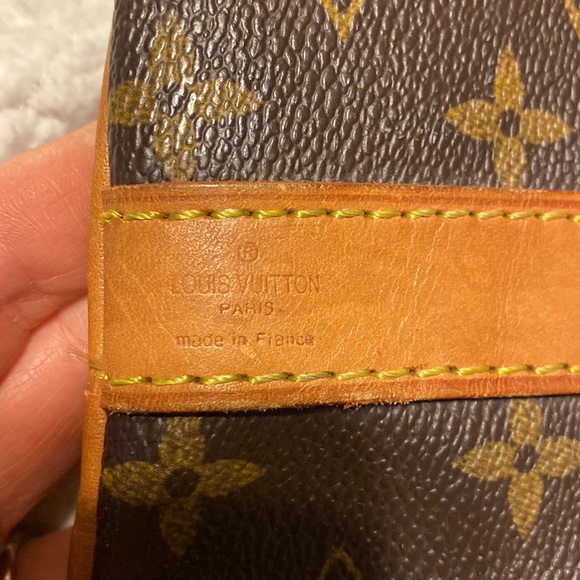 Louis Vuitton Monogram Keepall 50 Duffle - Picture 10 of 11